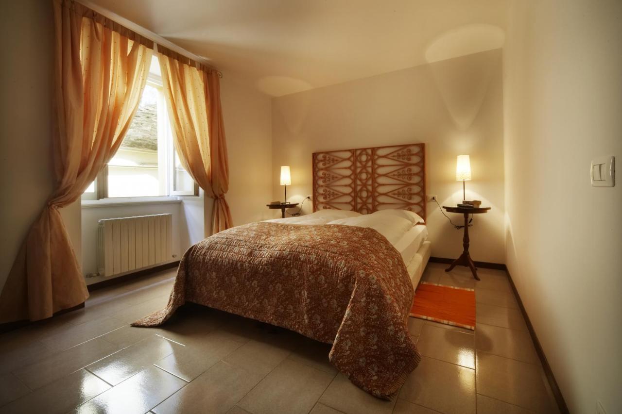 Albergo Milano Варена Стая снимка